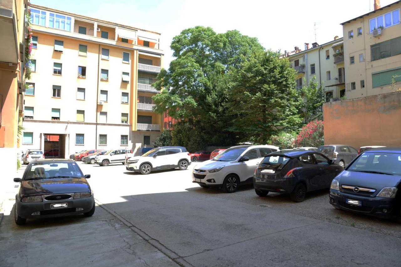 Gialu: Il Tuo Alloggio Dentro Le Mura Bologna Eksteriør billede